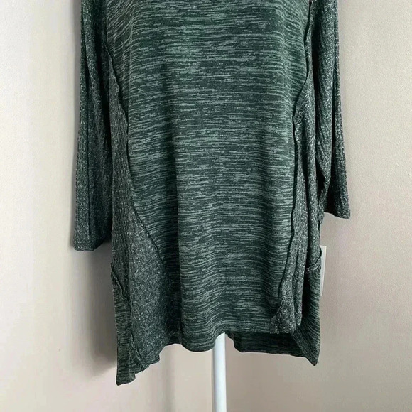 Notations Woman Long Sleeve Top - Picture 3 of 16